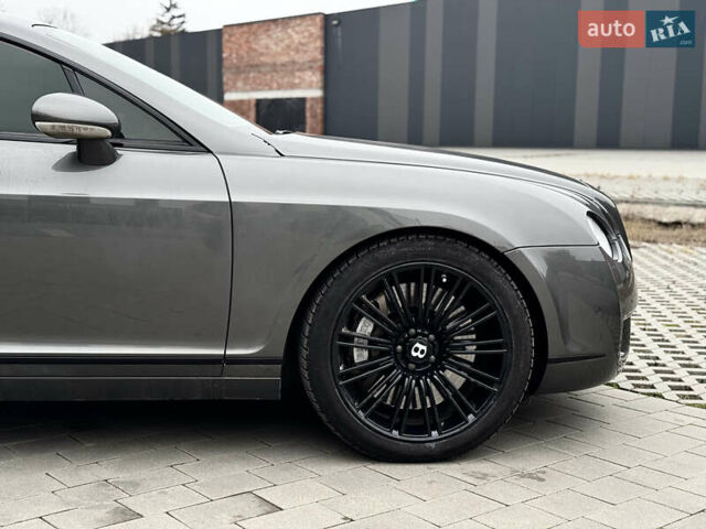 Серый Бентли Континенталь ГТ, объемом двигателя 6 л и пробегом 100 тыс. км за 46500 $, фото 12 на Automoto.ua
