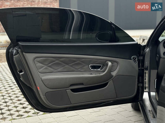 Серый Бентли Континенталь ГТ, объемом двигателя 6 л и пробегом 100 тыс. км за 46500 $, фото 22 на Automoto.ua