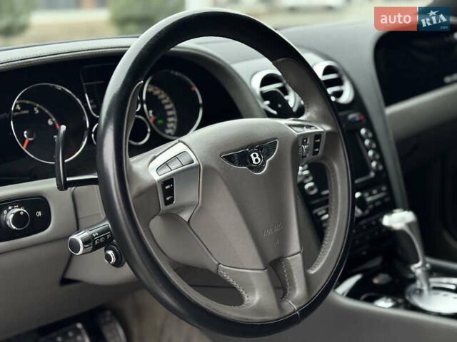 Серый Бентли Континенталь ГТ, объемом двигателя 6 л и пробегом 100 тыс. км за 46500 $, фото 30 на Automoto.ua