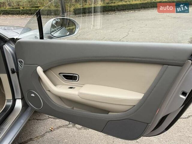 Серый Бентли Континенталь ГТ, объемом двигателя 6 л и пробегом 34 тыс. км за 52950 $, фото 90 на Automoto.ua