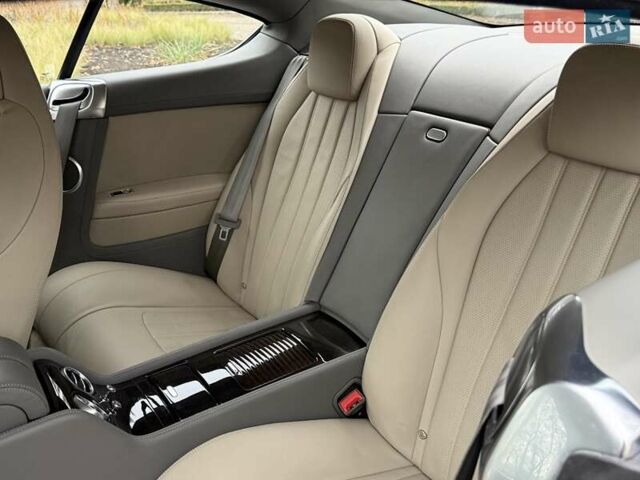 Серый Бентли Континенталь ГТ, объемом двигателя 6 л и пробегом 34 тыс. км за 52950 $, фото 74 на Automoto.ua