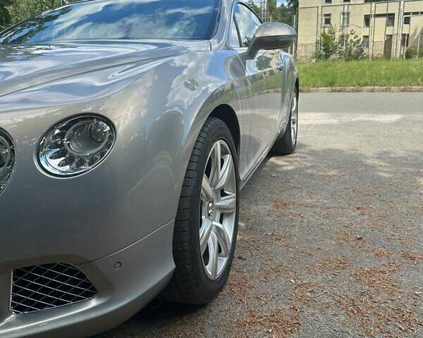 Бентли Континенталь ГТ 2011 в Киеве на Automoto.ua Серый Бентли Континенталь ГТ, объемом двигателя 6 л и пробегом 33 тыс. км за 55000 $, фото 2 на Automoto.ua