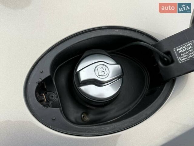 Серый Бентли Континенталь ГТ, объемом двигателя 6 л и пробегом 34 тыс. км за 52950 $, фото 103 на Automoto.ua
