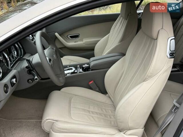 Серый Бентли Континенталь ГТ, объемом двигателя 6 л и пробегом 34 тыс. км за 52950 $, фото 69 на Automoto.ua