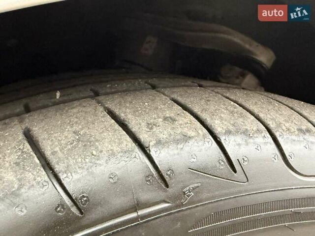 Серый Бентли Континенталь ГТ, объемом двигателя 6 л и пробегом 34 тыс. км за 52950 $, фото 57 на Automoto.ua