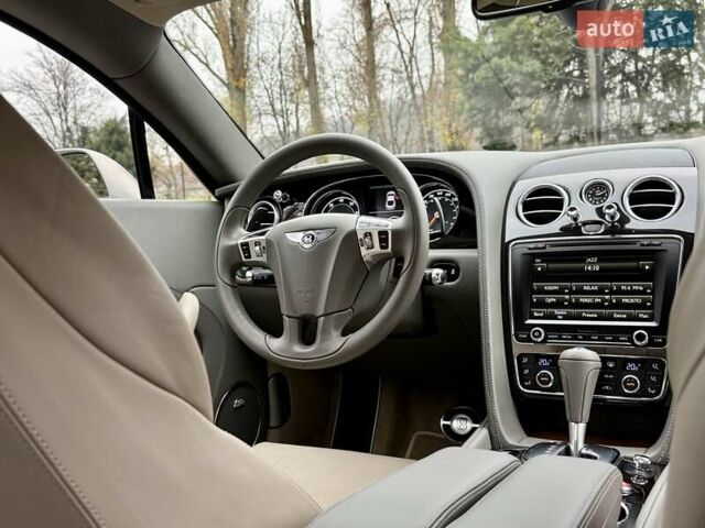 Серый Бентли Континенталь ГТ, объемом двигателя 6 л и пробегом 34 тыс. км за 52950 $, фото 88 на Automoto.ua