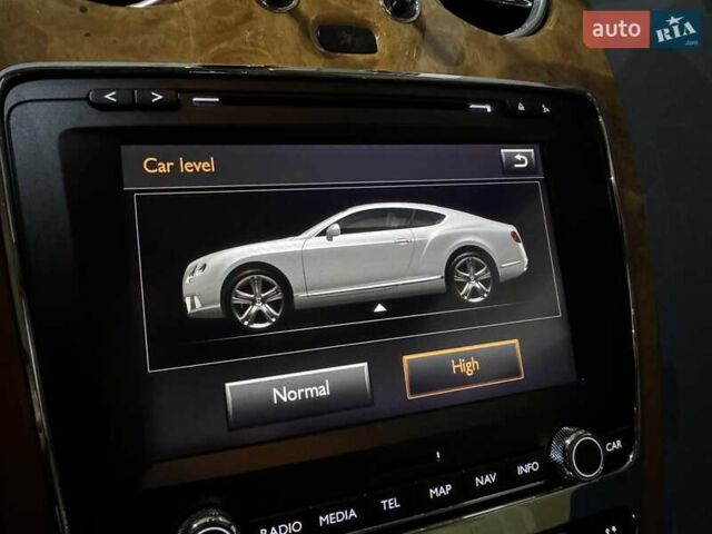 Серый Бентли Континенталь ГТ, объемом двигателя 6 л и пробегом 22 тыс. км за 69900 $, фото 27 на Automoto.ua