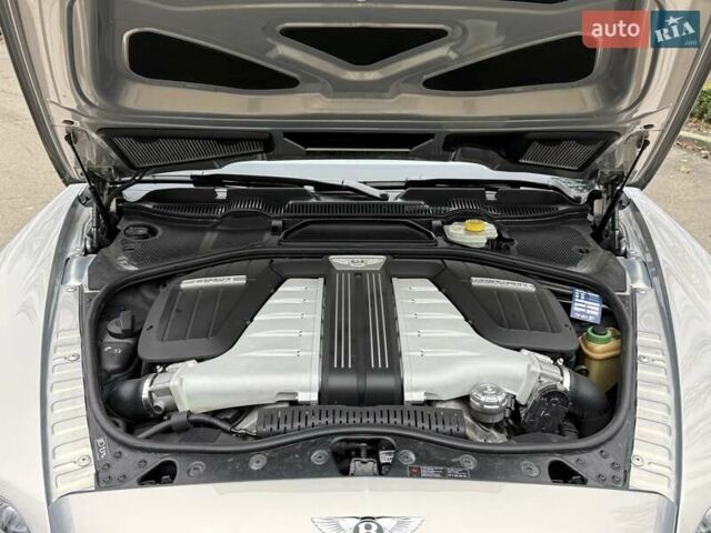 Серый Бентли Континенталь ГТ, объемом двигателя 6 л и пробегом 34 тыс. км за 52950 $, фото 49 на Automoto.ua