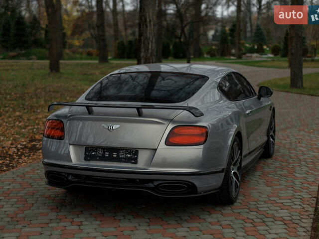 Серый Бентли Континенталь ГТ, объемом двигателя 6 л и пробегом 6 тыс. км за 291696 $, фото 8 на Automoto.ua