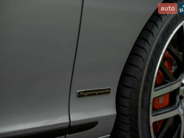 Серый Бентли Континенталь ГТ, объемом двигателя 6 л и пробегом 6 тыс. км за 291696 $, фото 5 на Automoto.ua