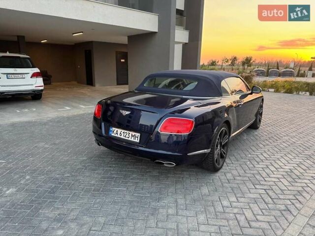 Синий Бентли Континенталь ГТ, объемом двигателя 3.99 л и пробегом 38 тыс. км за 67000 $, фото 4 на Automoto.ua