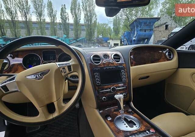 Чорний Бентлі Continental, об'ємом двигуна 6 л та пробігом 97 тис. км за 27500 $, фото 18 на Automoto.ua