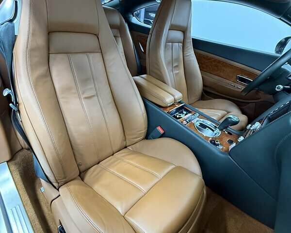 Зелений Бентлі Continental, об'ємом двигуна 6 л та пробігом 87 тис. км за 37500 $, фото 23 на Automoto.ua