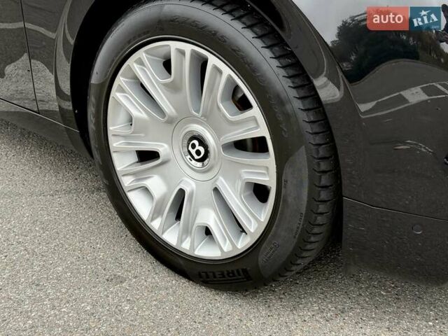 Бентли Флаинг Спур 2013 в Киеве на Automoto.ua Черный Бентли Флаинг Спур, объемом двигателя 6 л и пробегом 62 тыс. км за 62800 $, фото 29 на Automoto.ua