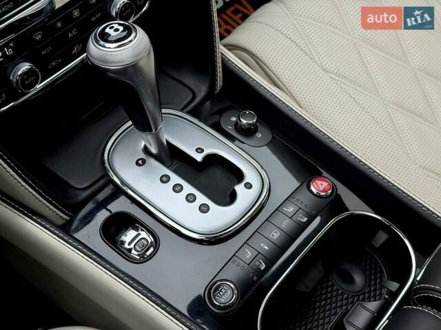 Бентли Флаинг Спур 2013 в Киеве на Automoto.ua Черный Бентли Флаинг Спур, объемом двигателя 6 л и пробегом 62 тыс. км за 62800 $, фото 86 на Automoto.ua