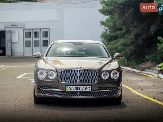 Коричневый Бентли Флаинг Спур, объемом двигателя 6 л и пробегом 59 тыс. км за 63500 $, фото 8 на Automoto.ua