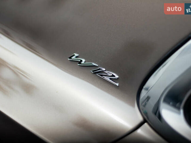 Коричневый Бентли Флаинг Спур, объемом двигателя 6 л и пробегом 59 тыс. км за 63500 $, фото 12 на Automoto.ua