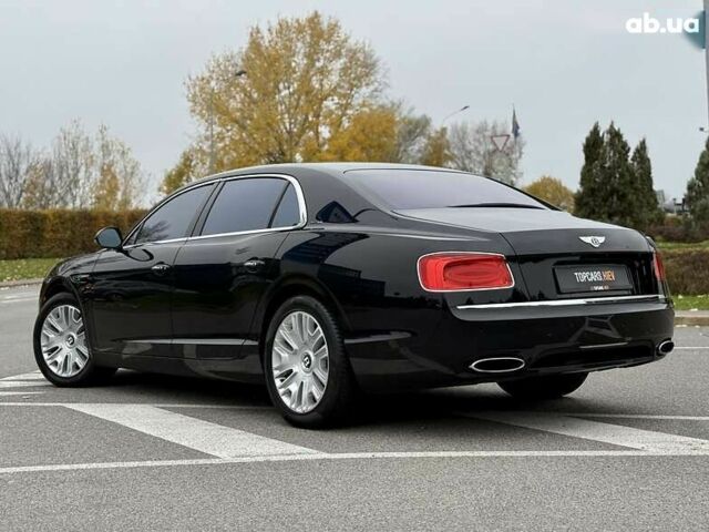 Бентли Флаинг Спур, объемом двигателя 6 л и пробегом 62 тыс. км за 61800 $, фото 9 на Automoto.ua