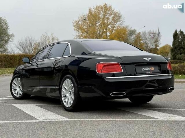 Бентли Флаинг Спур, объемом двигателя 6 л и пробегом 62 тыс. км за 61800 $, фото 10 на Automoto.ua