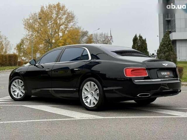Бентли Флаинг Спур, объемом двигателя 6 л и пробегом 62 тыс. км за 61800 $, фото 8 на Automoto.ua