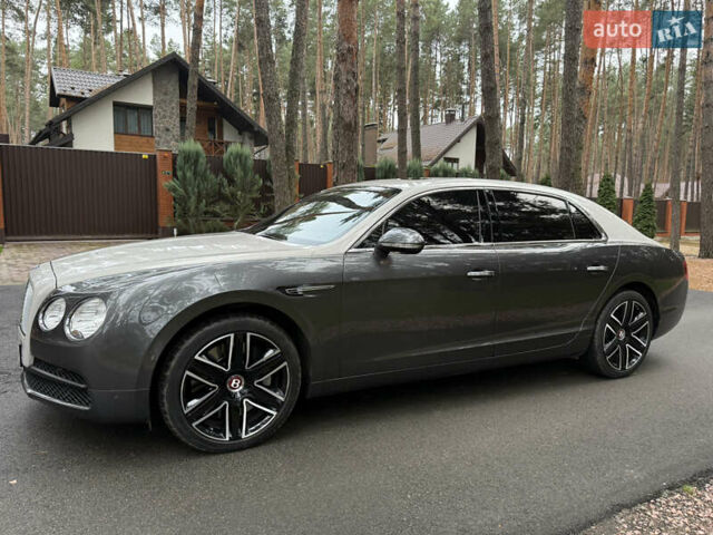 Серый Бентли Флаинг Спур, объемом двигателя 3.99 л и пробегом 71 тыс. км за 95000 $, фото 4 на Automoto.ua