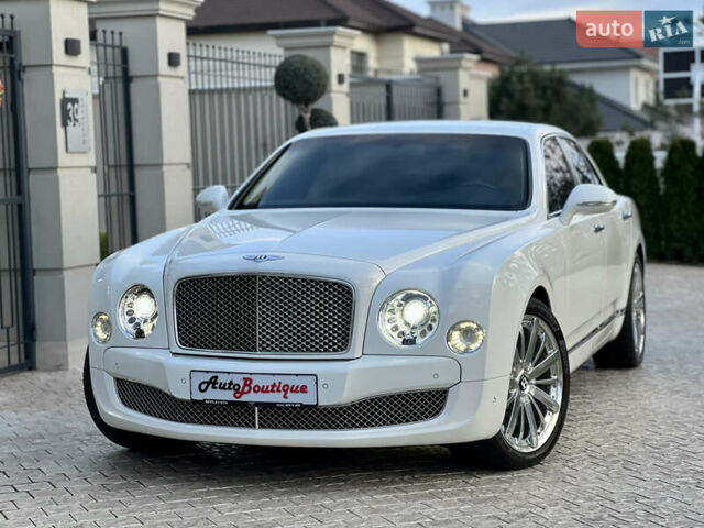Белый Бентли Мульсан, объемом двигателя 6.8 л и пробегом 5 тыс. км за 250000 $, фото 5 на Automoto.ua