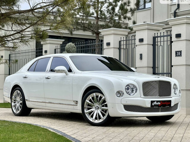 Білий Бентлі Mulsanne, об'ємом двигуна 6.8 л та пробігом 4 тис. км за 195000 $, фото 20 на Automoto.ua