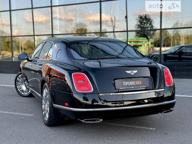 Чорний Бентлі Mulsanne, об'ємом двигуна 6.75 л та пробігом 61 тис. км за 128500 $, фото 14 на Automoto.ua