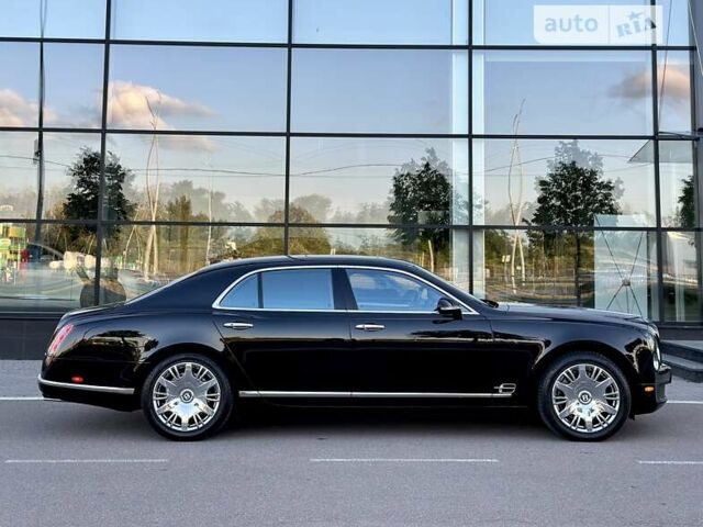 Чорний Бентлі Mulsanne, об'ємом двигуна 6.75 л та пробігом 61 тис. км за 128500 $, фото 6 на Automoto.ua