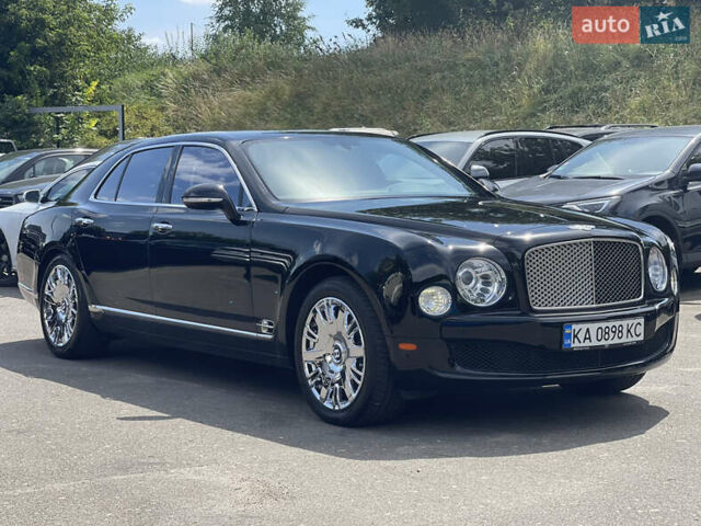 Чорний Бентлі Mulsanne, об'ємом двигуна 6.75 л та пробігом 61 тис. км за 120000 $, фото 1 на Automoto.ua