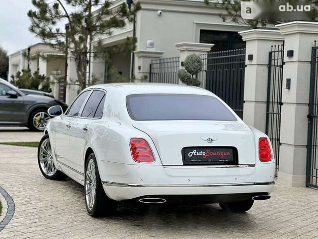 Бентлі Mulsanne, об'ємом двигуна 6.8 л та пробігом 4 тис. км за 195000 $, фото 10 на Automoto.ua