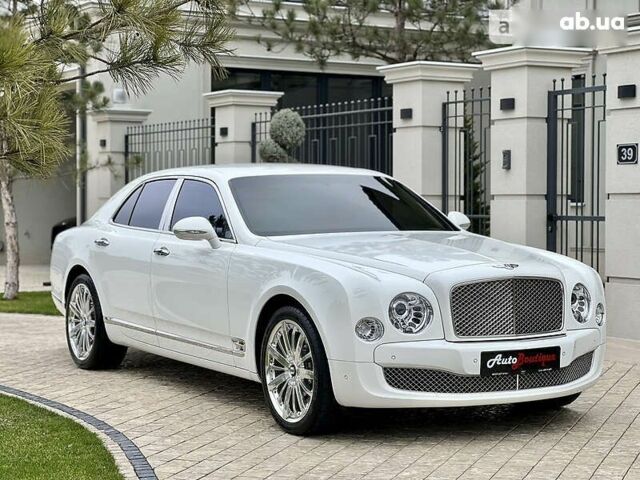 Бентлі Mulsanne, об'ємом двигуна 6.8 л та пробігом 4 тис. км за 195000 $, фото 18 на Automoto.ua