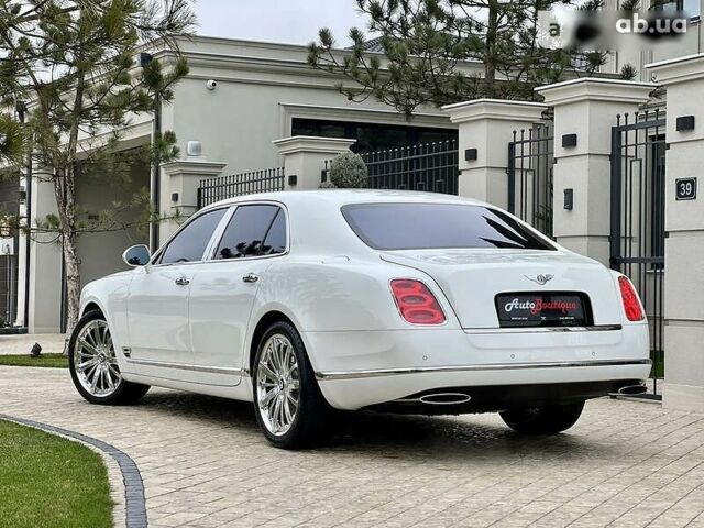 Бентлі Mulsanne, об'ємом двигуна 6.8 л та пробігом 4 тис. км за 195000 $, фото 9 на Automoto.ua