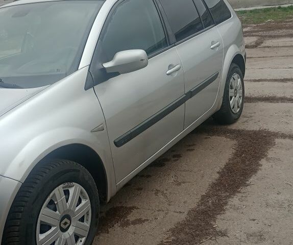 Серый Бентли Другая, объемом двигателя 1.5 л и пробегом 235 тыс. км за 4300 $, фото 2 на Automoto.ua