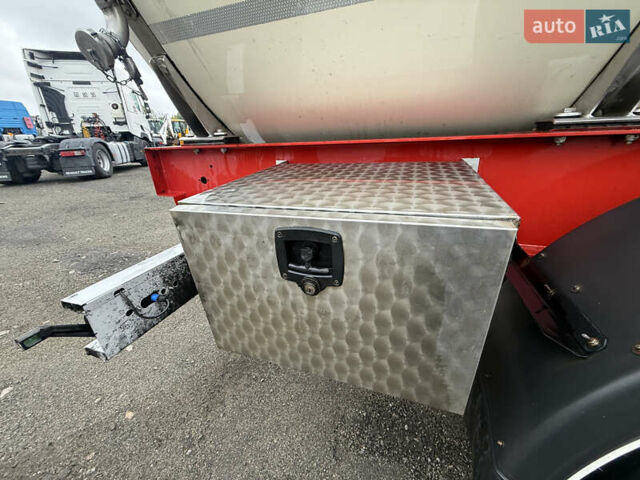 Бергер SAPL 2012 у Києві на Automoto.ua Бергер SAPL, об'ємом двигуна 0 л та пробігом 0 тис. км за 30999 $, фото 14 на Automoto.ua