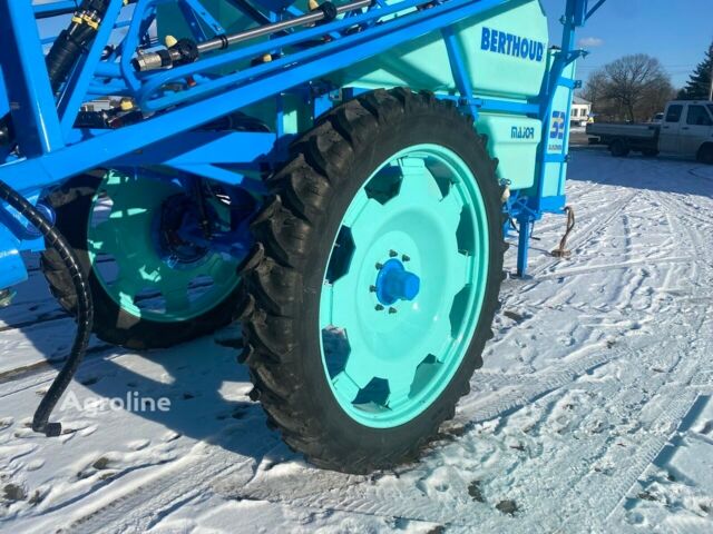 Berthoud Мажор 2002 в Луцке на Automoto.ua Синий Berthoud Мажор, объемом двигателя 0 л и пробегом 0 тыс. км за 21550 $, фото 1 на Automoto.ua