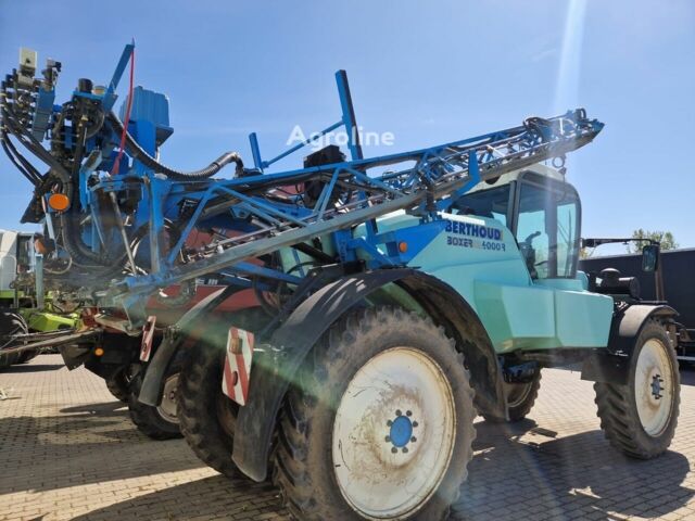 Синій Berthoud Другая, об'ємом двигуна 0 л та пробігом 0 тис. км за 28862 $, фото 4 на Automoto.ua