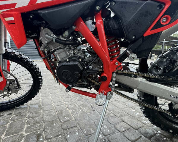 Бета 125 RR, объемом двигателя 0 л и пробегом 5 тыс. км за 3399 $, фото 10 на Automoto.ua