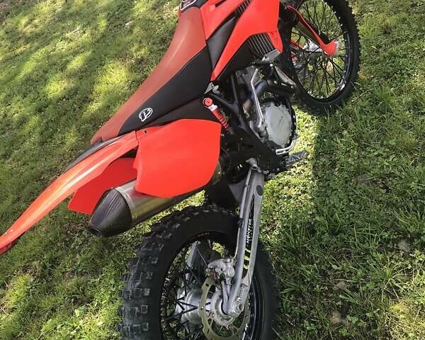 Красный Бета 450 RR, объемом двигателя 0.45 л и пробегом 12 тыс. км за 3400 $, фото 3 на Automoto.ua