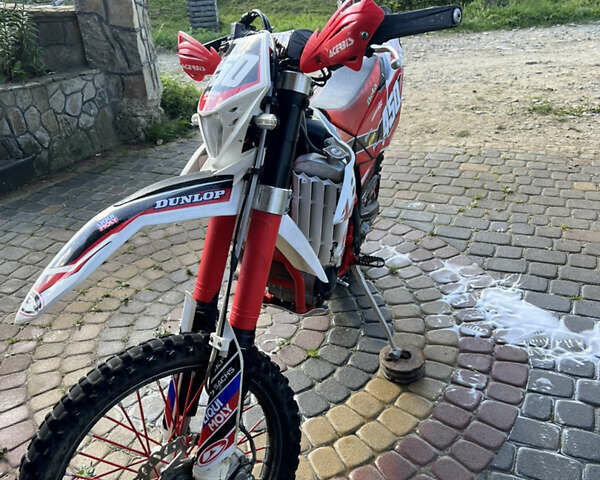 Красный Бета 450 RR, объемом двигателя 0.05 л и пробегом 11 тыс. км за 4200 $, фото 8 на Automoto.ua