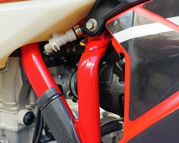 Червоний Бета RR, об'ємом двигуна 0.35 л та пробігом 139 тис. км за 6900 $, фото 4 на Automoto.ua