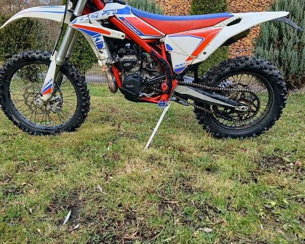 Бета XTrainer, объемом двигателя 0 л и пробегом 250 тыс. км за 4999 $, фото 1 на Automoto.ua