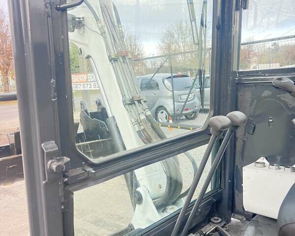Бобкэт 325, объемом двигателя 0 л и пробегом 6 тыс. км за 18700 $, фото 16 на Automoto.ua
