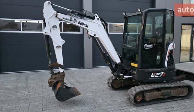 Белый Бобкэт Е, объемом двигателя 1.5 л и пробегом 2 тыс. км за 31900 $, фото 4 на Automoto.ua