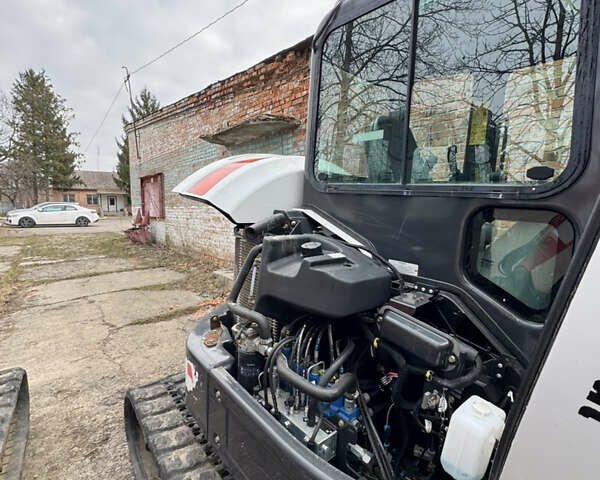 Бобкэт Е, объемом двигателя 2.3 л и пробегом 2 тыс. км за 42000 $, фото 11 на Automoto.ua