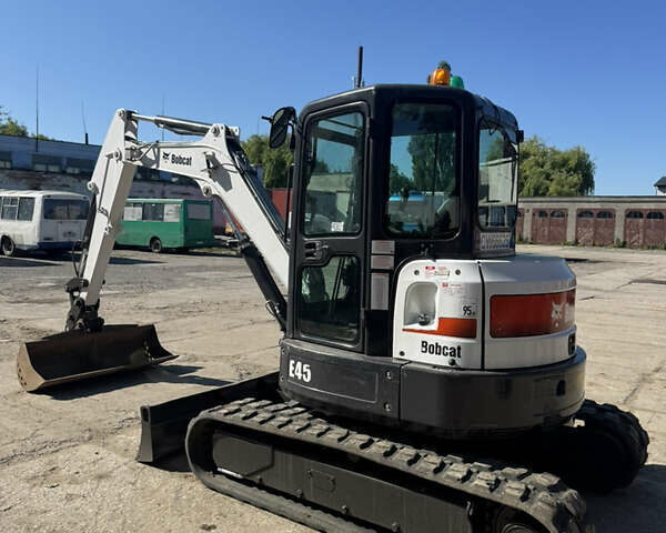 Бобкэт Е, объемом двигателя 2.3 л и пробегом 2 тыс. км за 42000 $, фото 2 на Automoto.ua