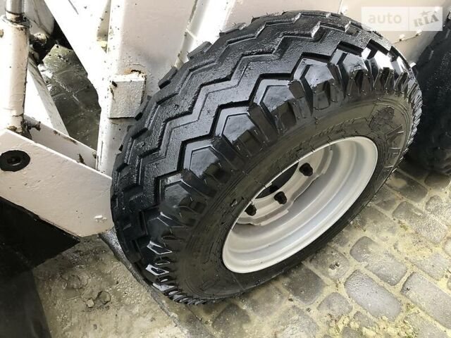 Бобкэт С185 1990 в Львове на Automoto.ua Белый Бобкэт С185, объемом двигателя 2 л и пробегом 100 тыс. км за 7500 $, фото 1 на Automoto.ua