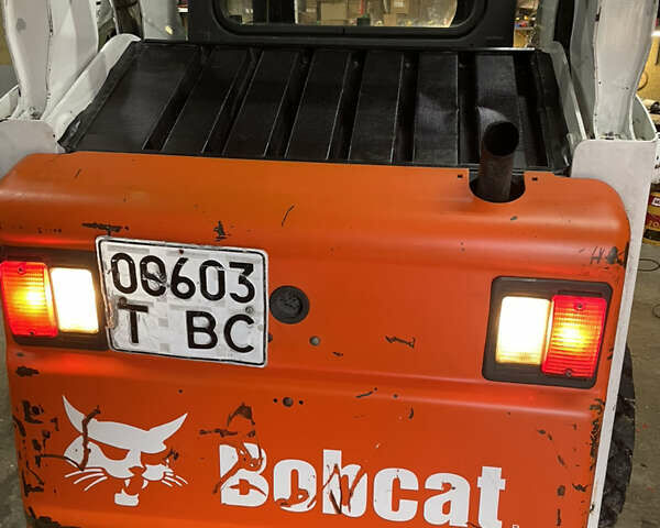 Бобкэт С185 2005 в Львове на Automoto.ua Бобкэт С185, объемом двигателя 0 л и пробегом 100 тыс. км за 17000 $, фото 4 на Automoto.ua