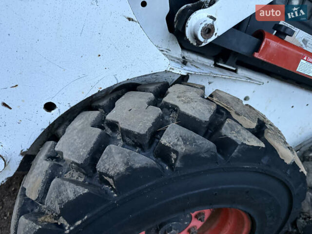 Бобкэт С185, объемом двигателя 2 л и пробегом 6 тыс. км за 18750 $, фото 9 на Automoto.ua