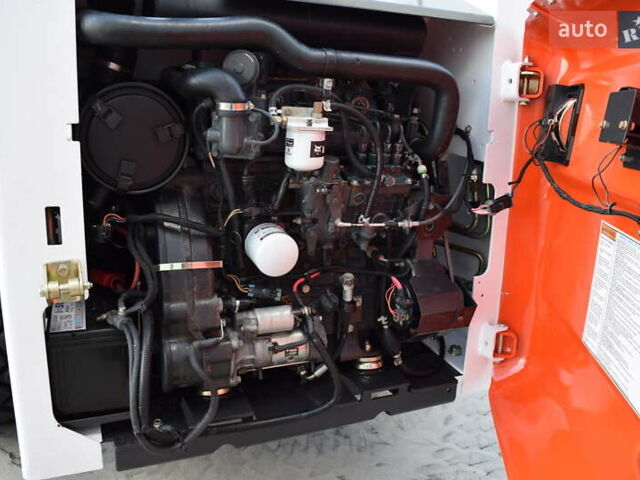 Бобкэт С220 2008 в Ровно на Automoto.ua Бобкэт С220, объемом двигателя 0 л и пробегом 0 тыс. км за 27900 $, фото 10 на Automoto.ua